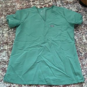 Jade one pocket scrub top, M